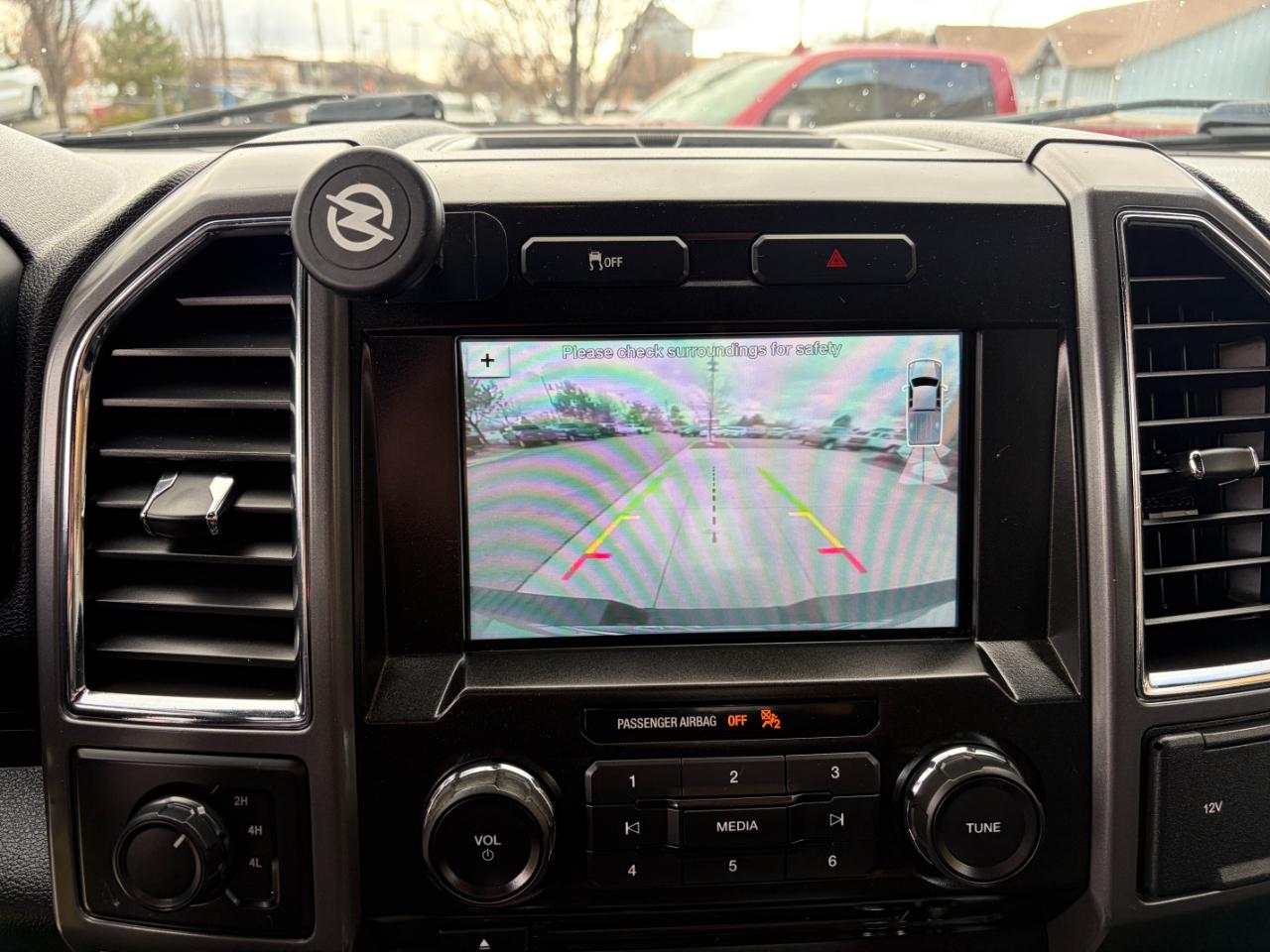 Ford F-150 4WD SuperCrew 145" XLT 2016