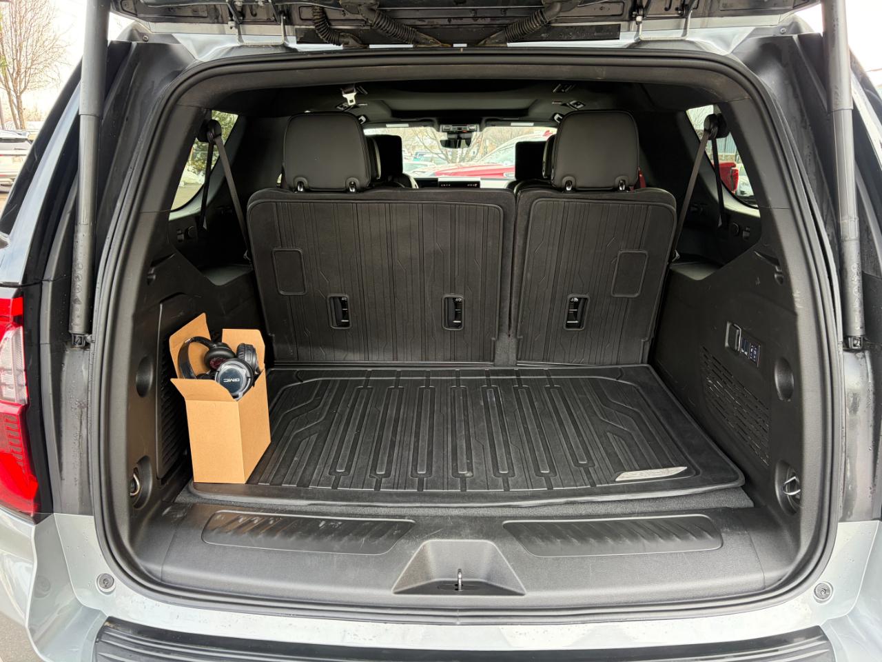 GMC Yukon XL 4WD 4dr Elevation 2025