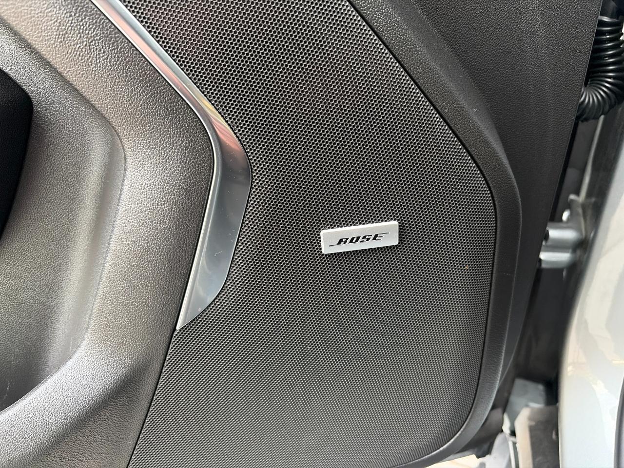 GMC Yukon XL 4WD 4dr Elevation 2025