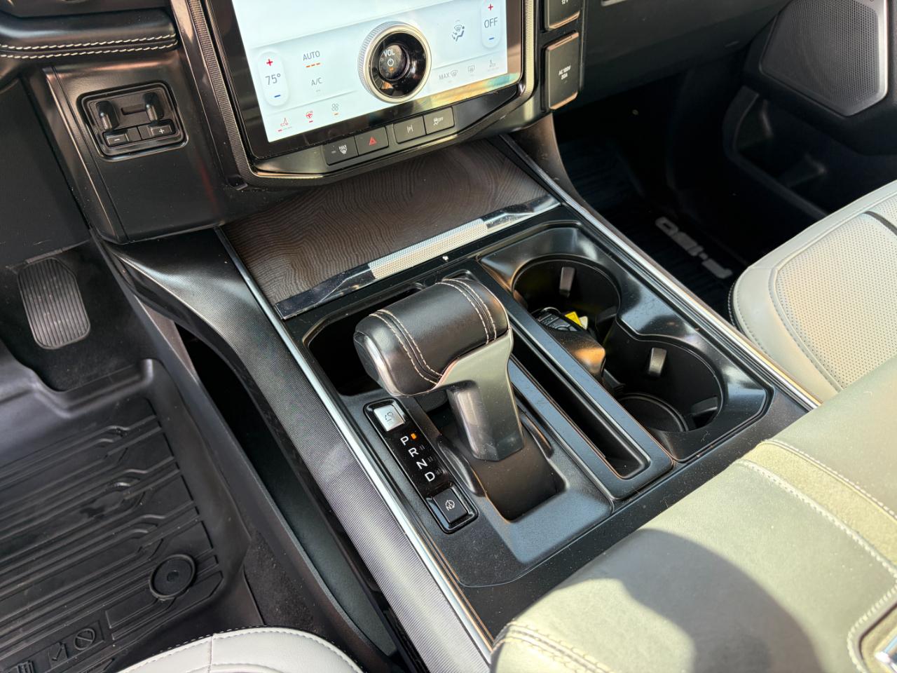 Ford F-150 Lightning Platinum 4WD SuperCrew 5.5' Box 2023