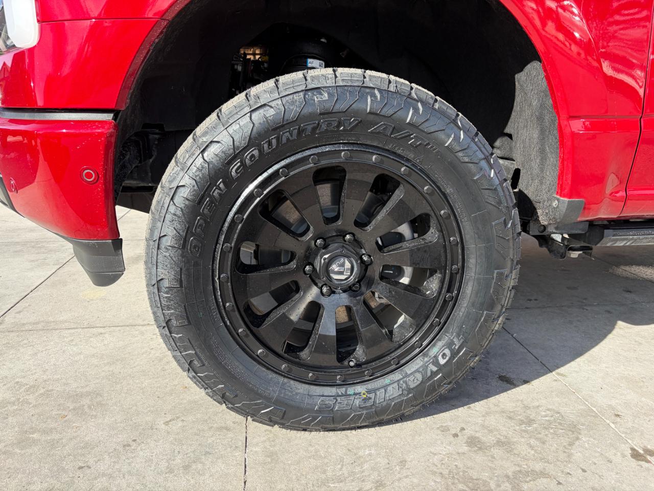 Ford F-150 Lightning Platinum 4WD SuperCrew 5.5' Box 2023