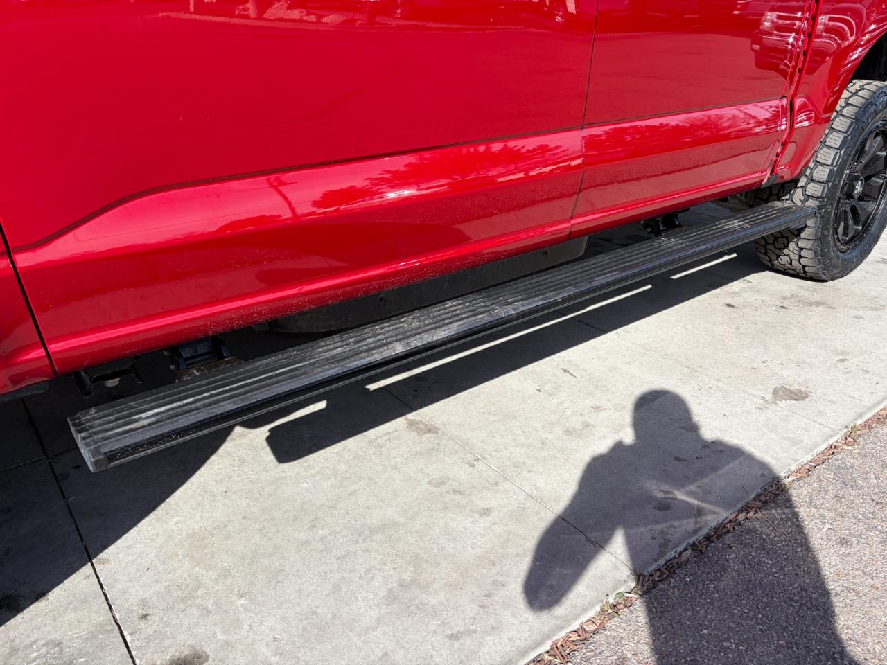 Ford F-150 Lightning Platinum 4WD SuperCrew 5.5' Box 2023