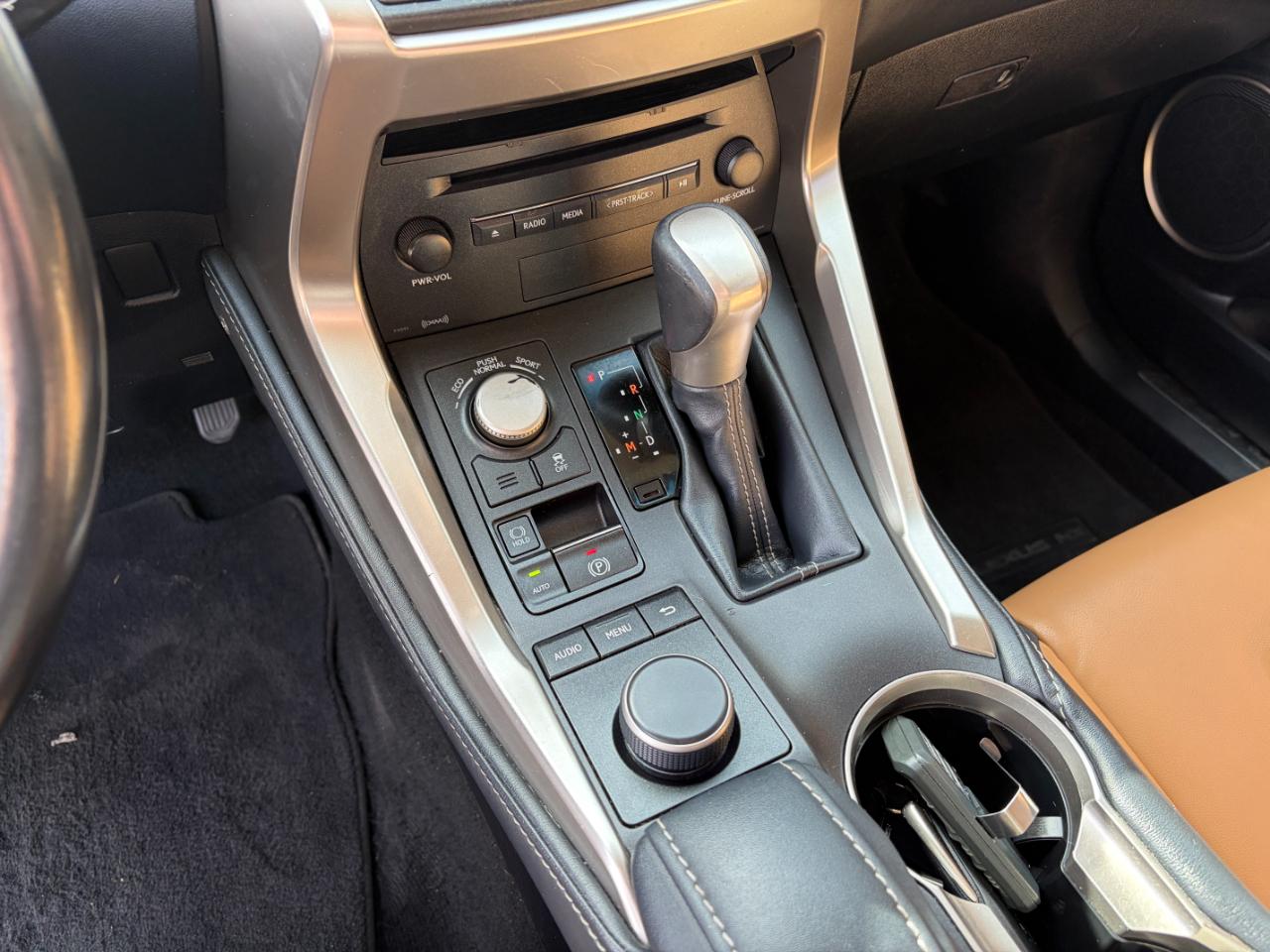 Lexus NX NX Turbo AWD 2017