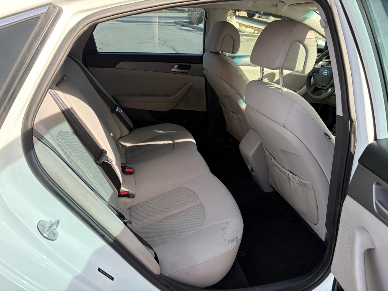 Hyundai Sonata 4dr Sdn 2.4L SE 2016