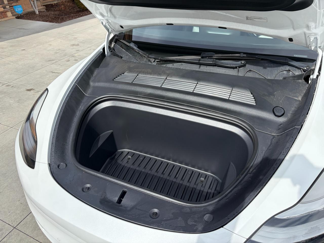 Tesla Model Y Long Range AWD 2022