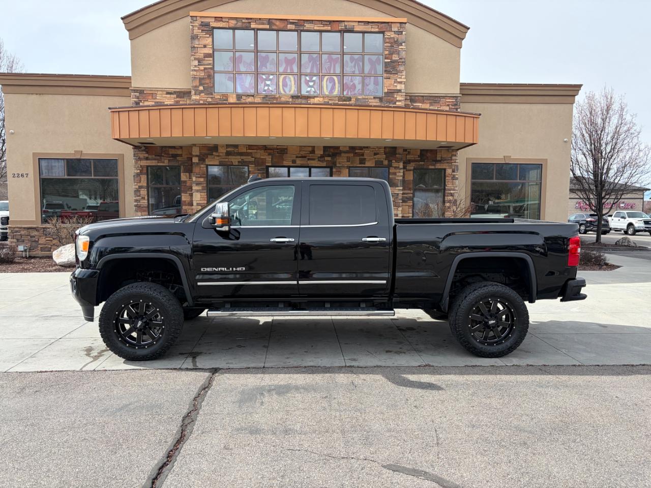 GMC Sierra 3500HD 4WD Crew Cab 153.7" Denali 2016