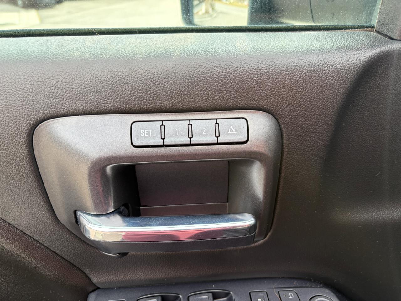 GMC Sierra 3500HD 4WD Crew Cab 153.7" Denali 2016