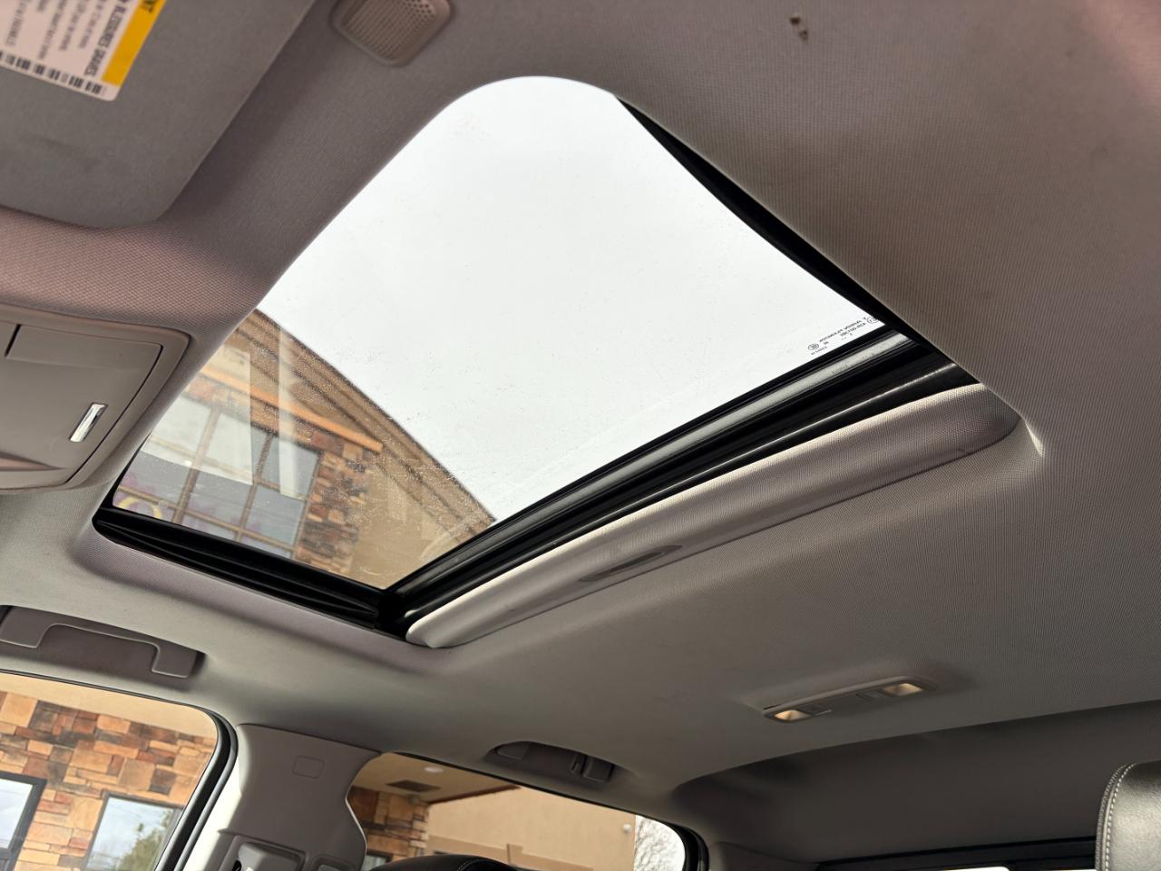 GMC Sierra 3500HD 4WD Crew Cab 153.7" Denali 2016