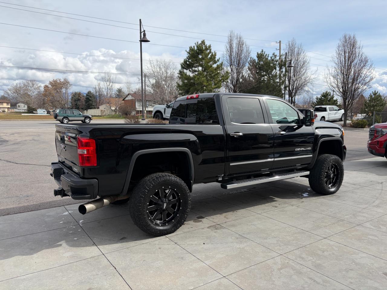 GMC Sierra 3500HD 4WD Crew Cab 153.7" Denali 2016