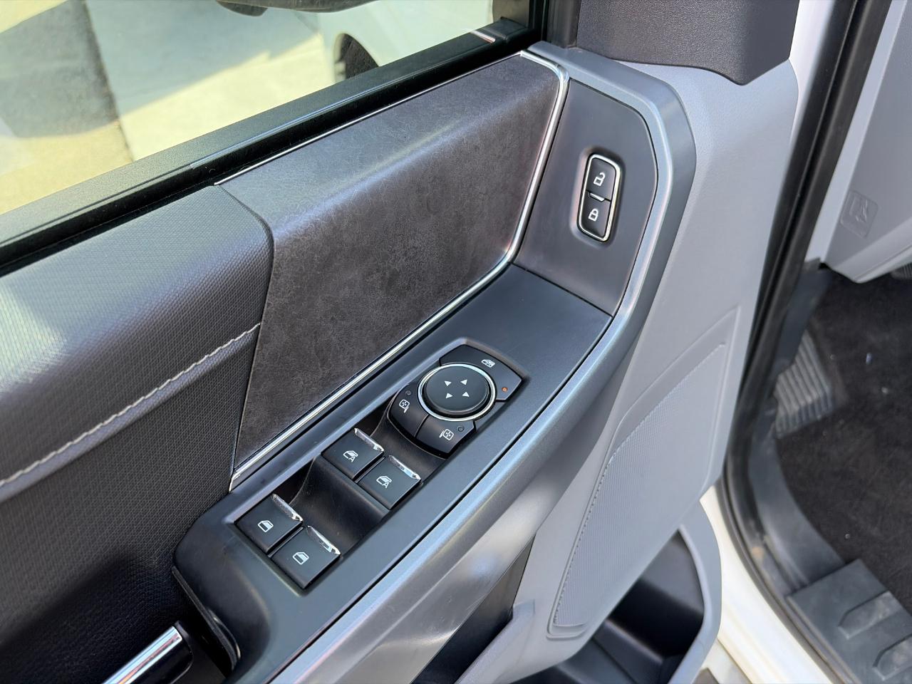 Ford F-150 XLT 4WD SuperCrew 6.5' Box 2024