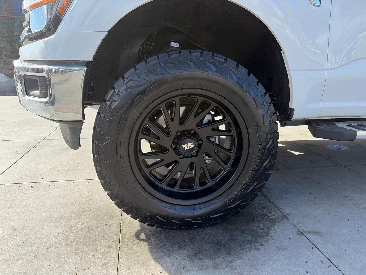 Ford F-150 XLT 4WD SuperCrew 6.5' Box 2024