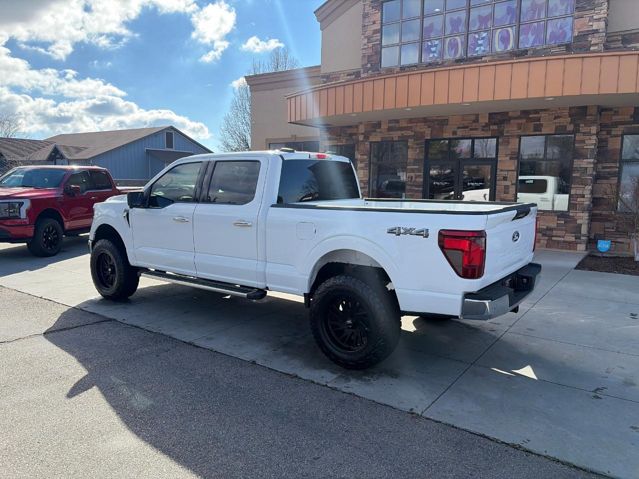 Ford F-150 XLT 4WD SuperCrew 6.5' Box 2024