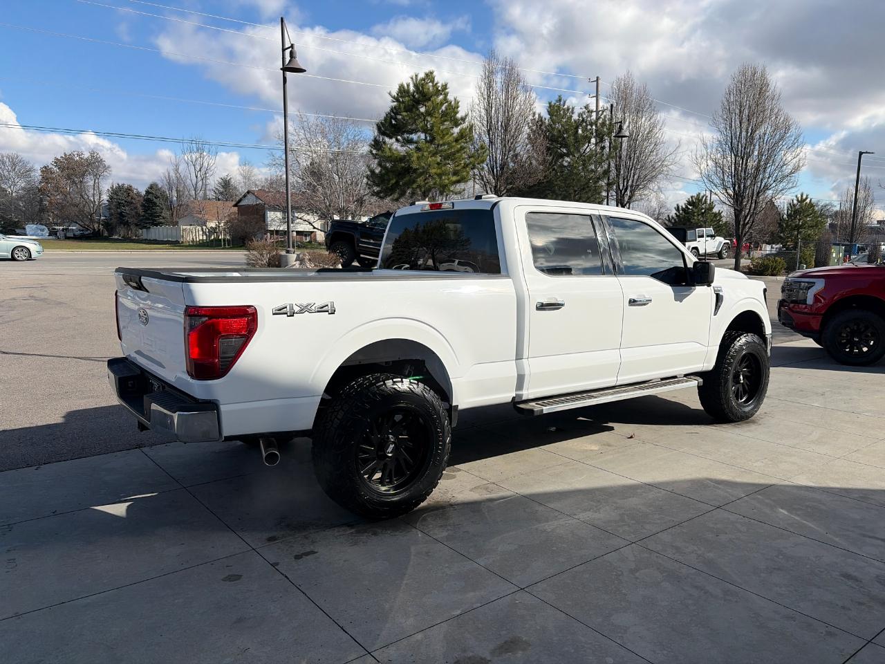 Ford F-150 XLT 4WD SuperCrew 6.5' Box 2024