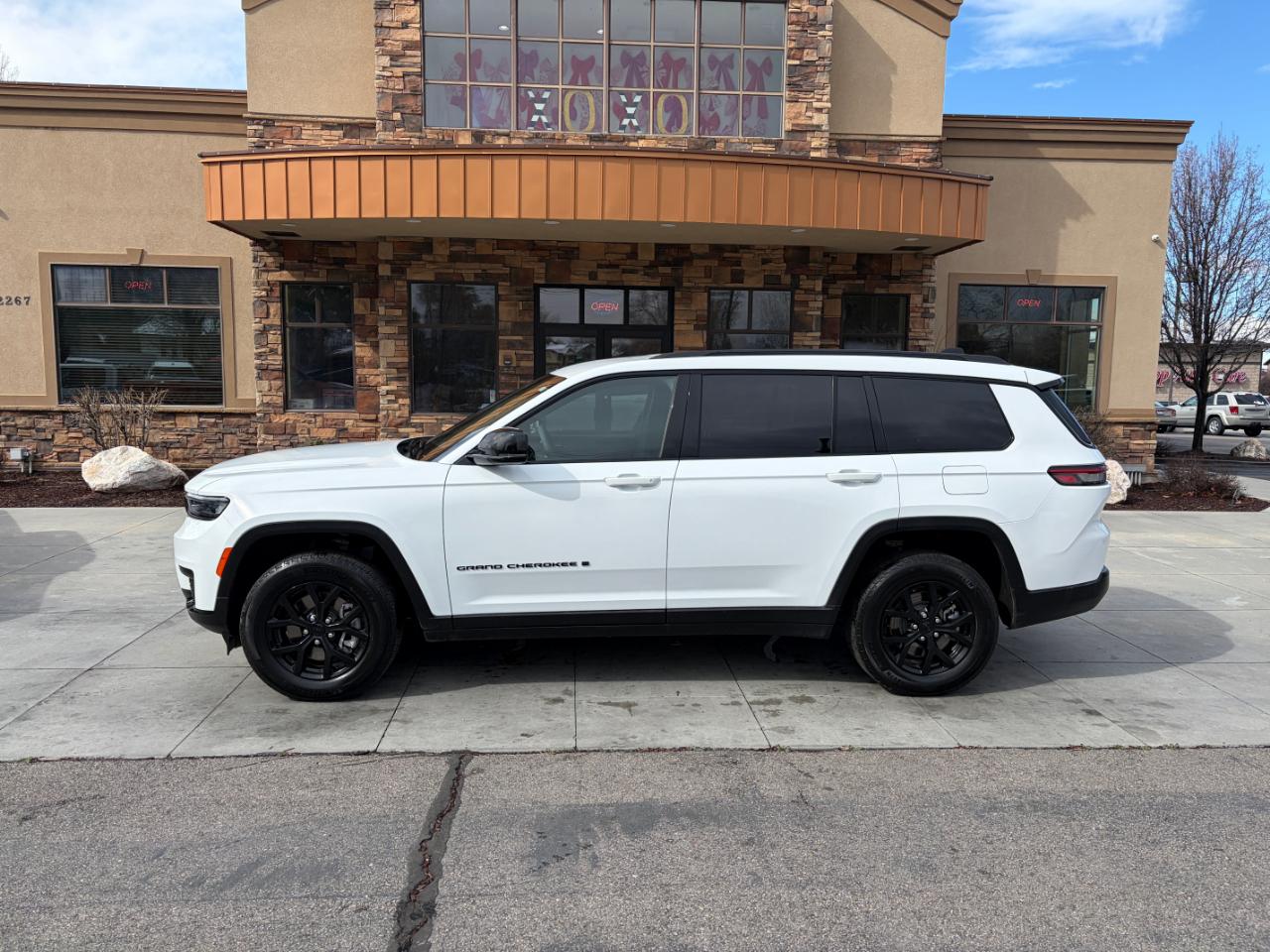 Jeep Grand Cherokee L Altitude 4x4 2024