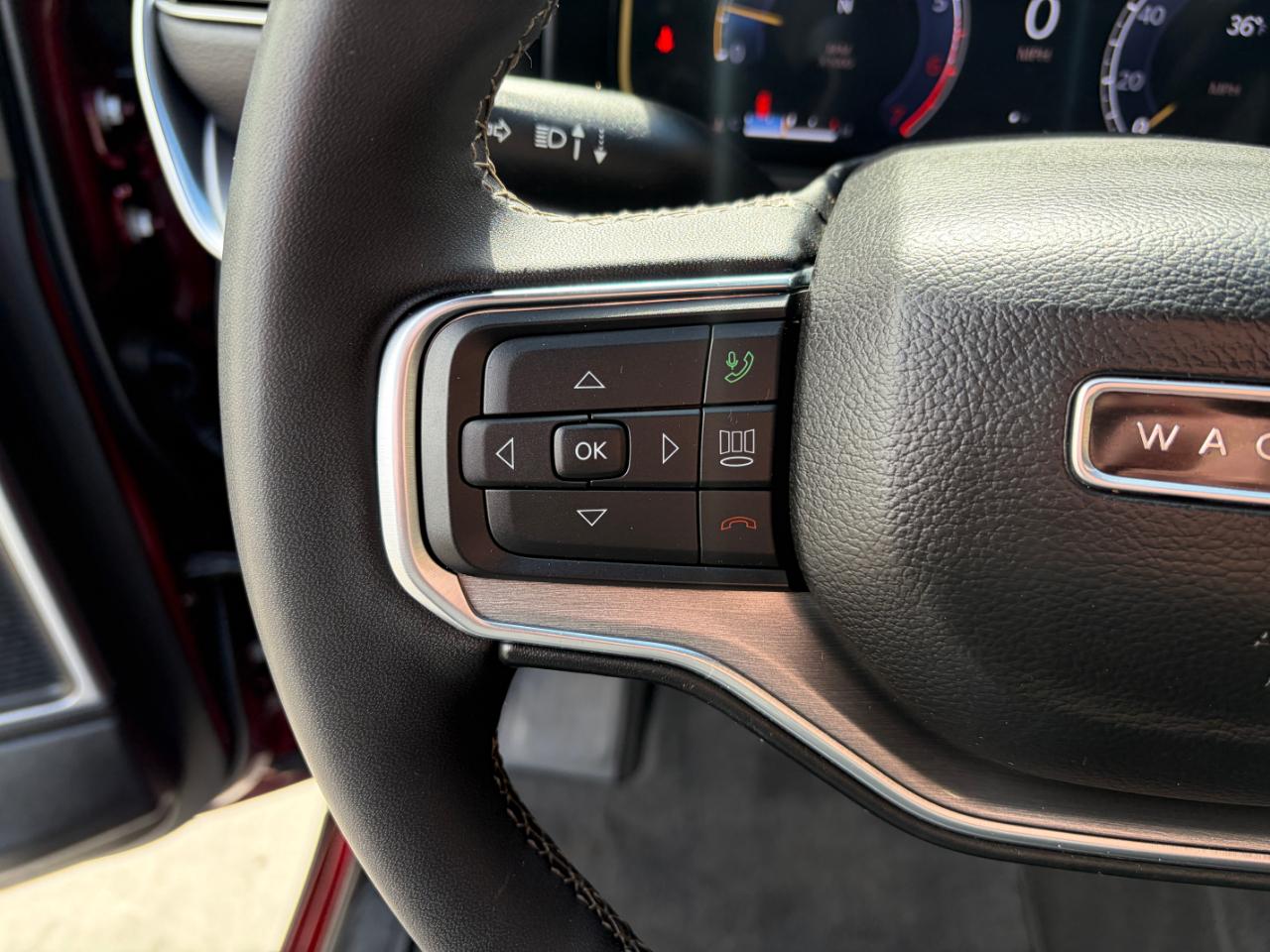 Jeep Wagoneer Series II Carbide 4x4 2024