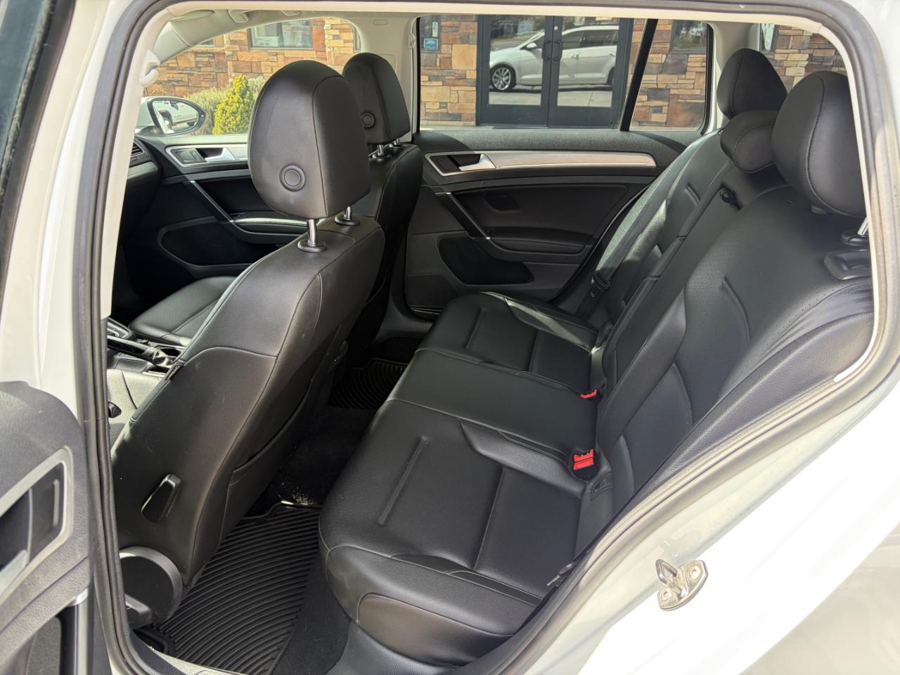 Volkswagen Golf SportWagen 4dr Auto TSI S 2016