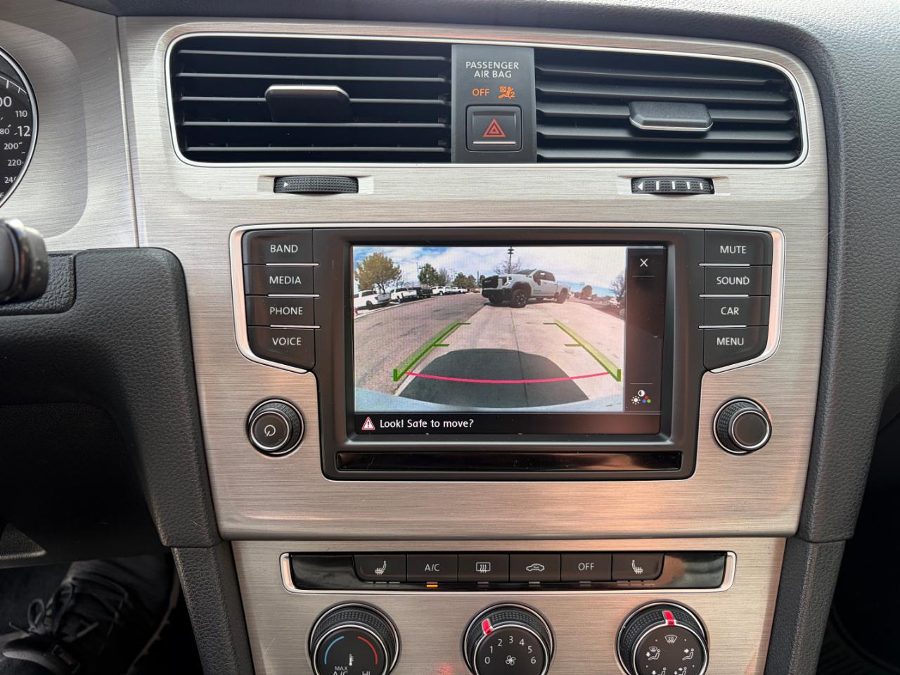 Volkswagen Golf SportWagen 4dr Auto TSI S 2016