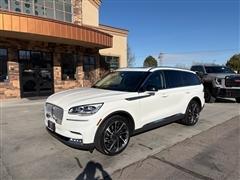 2020 Lincoln Aviator 