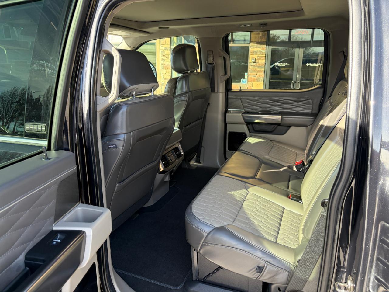 Ford Super Duty F-350 SRW Platinum 4WD Crew Cab 6.75' Box 2025