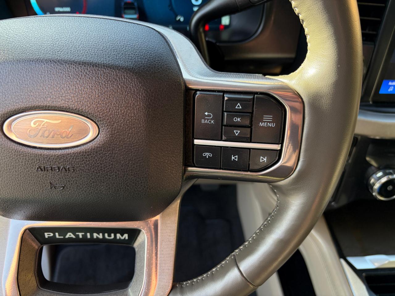 Ford Super Duty F-350 SRW Platinum 4WD Crew Cab 6.75' Box 2025