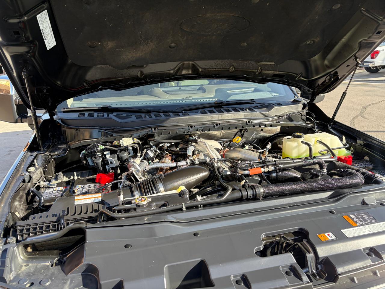 Ford Super Duty F-350 SRW Platinum 4WD Crew Cab 6.75' Box 2025