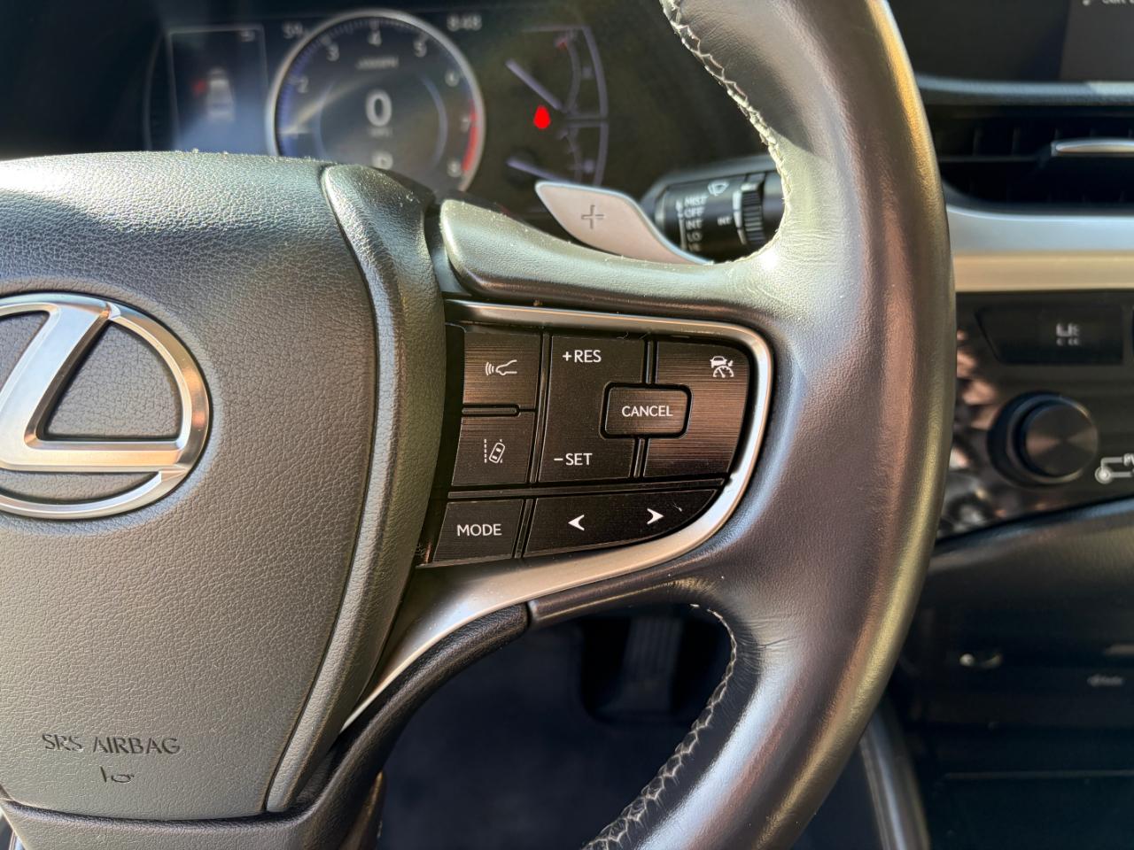 Lexus ES ES 350 FWD 2019