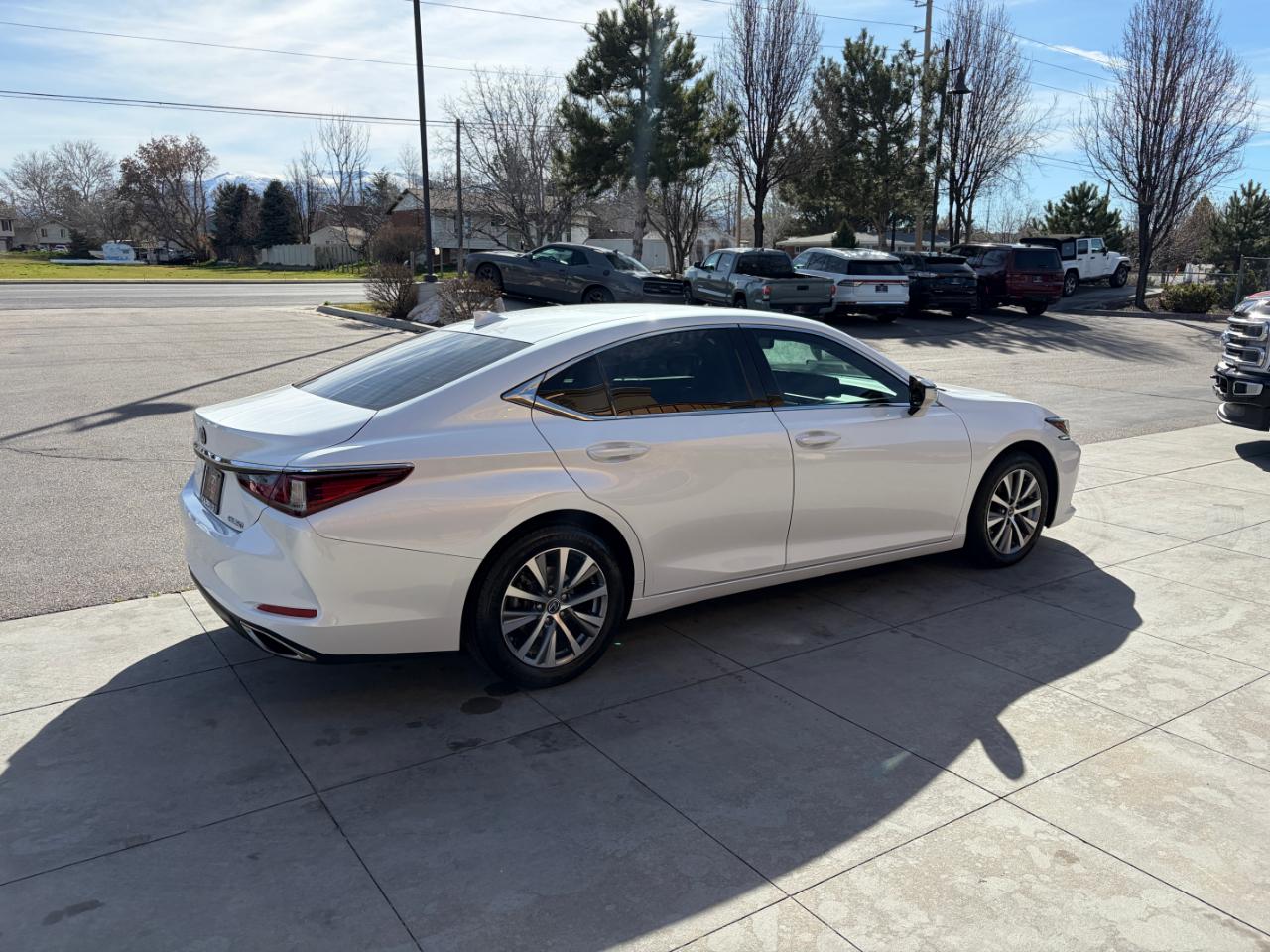 Lexus ES ES 350 FWD 2019