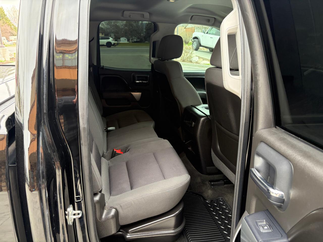 Chevrolet Silverado 1500 4WD Double Cab 143.5" LT w/1LT 2015