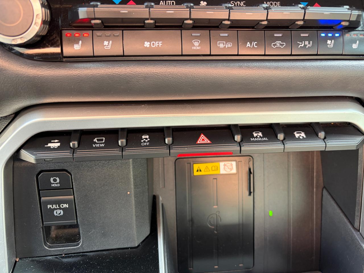 Toyota Tundra 4WD Platinum Hybrid CrewMax 5.5' Bed (Natl) 2023