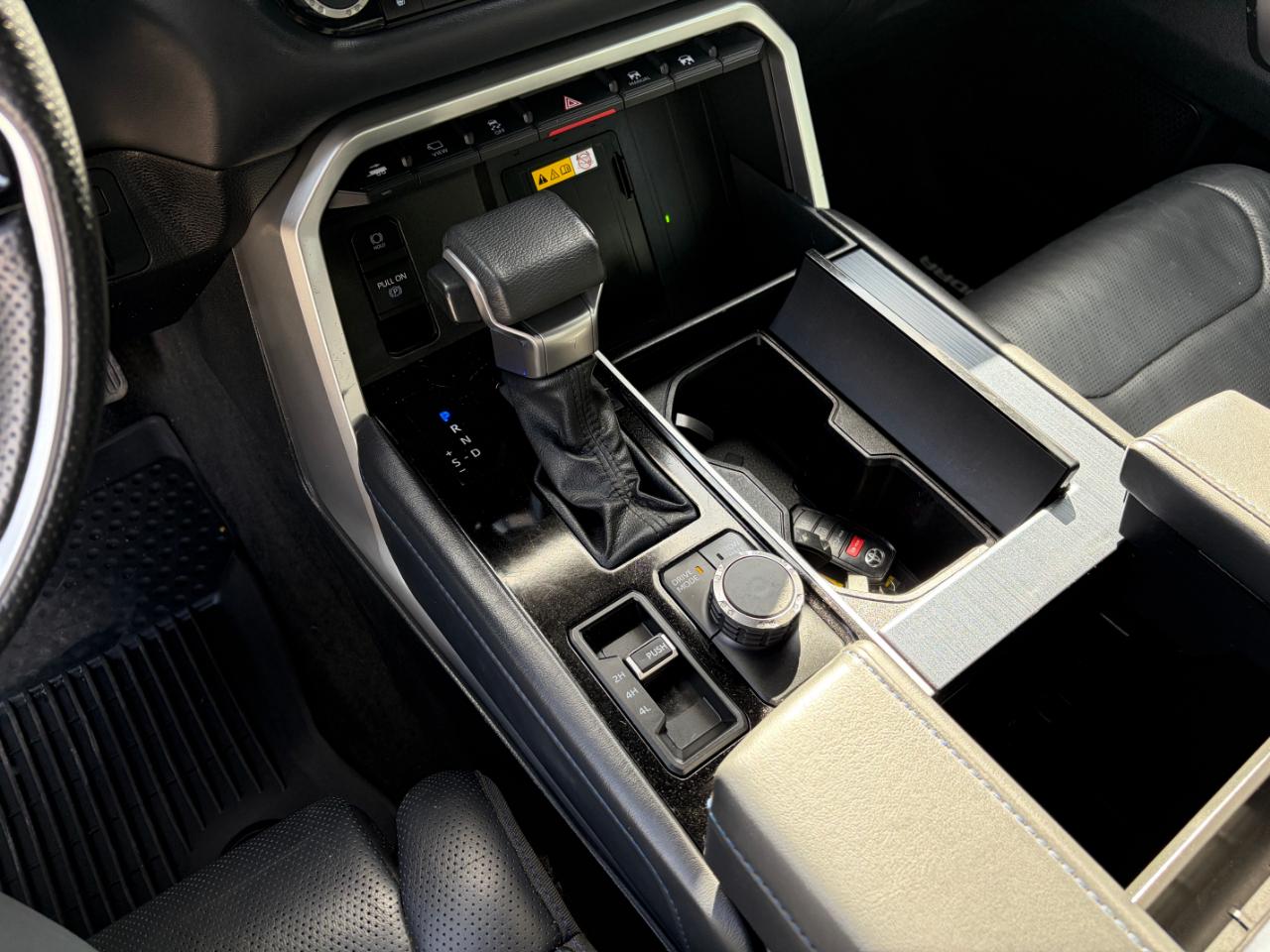 Toyota Tundra 4WD Platinum Hybrid CrewMax 5.5' Bed (Natl) 2023