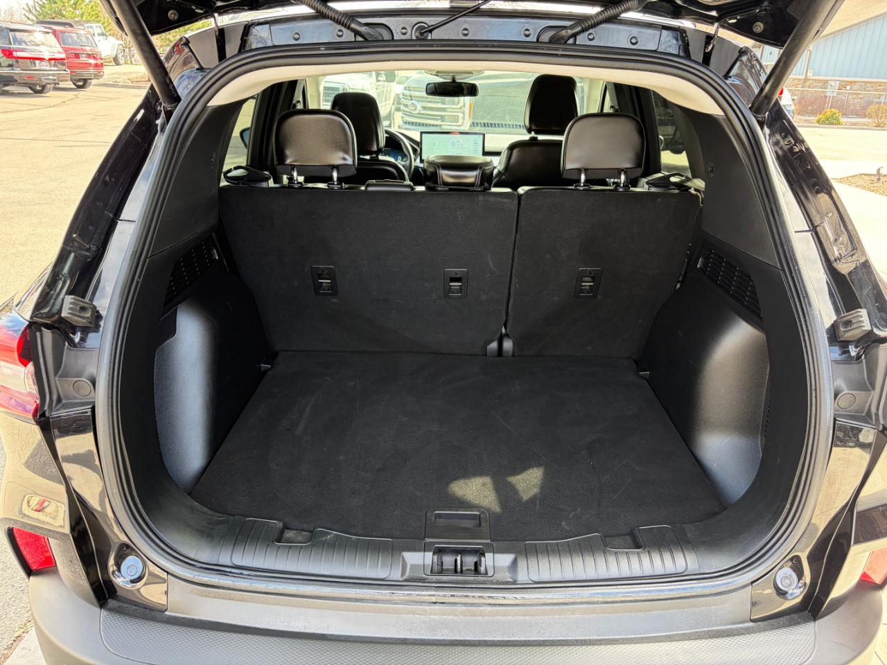 Ford Escape Platinum AWD 2025