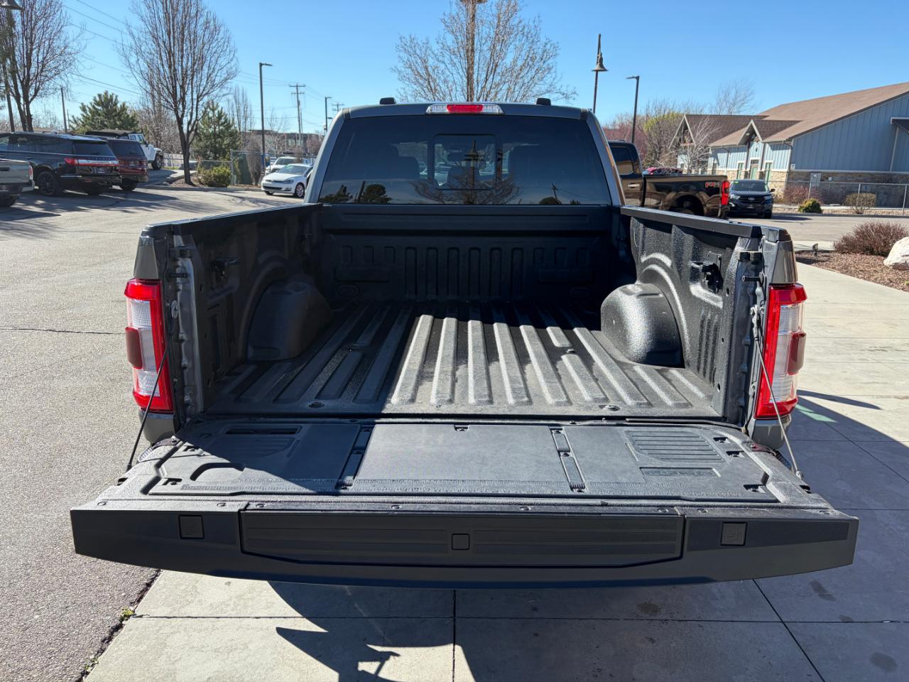 Ford F-150 Lariat 4WD SuperCrew 6.5' Box 2023