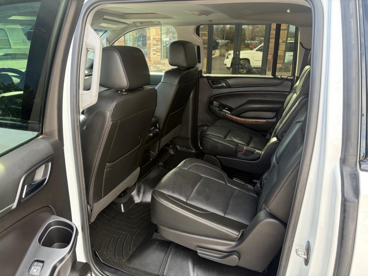 Chevrolet Suburban 4WD 4dr 1500 Premier 2019