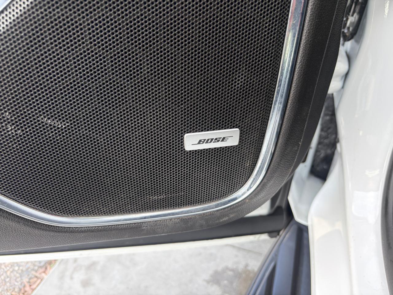 Chevrolet Suburban 4WD 4dr 1500 Premier 2019