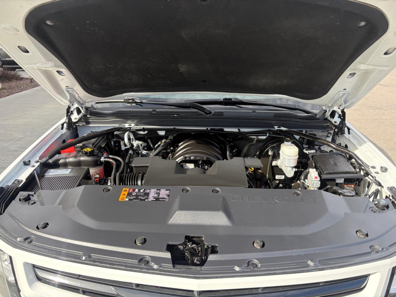 Chevrolet Suburban 4WD 4dr 1500 Premier 2019