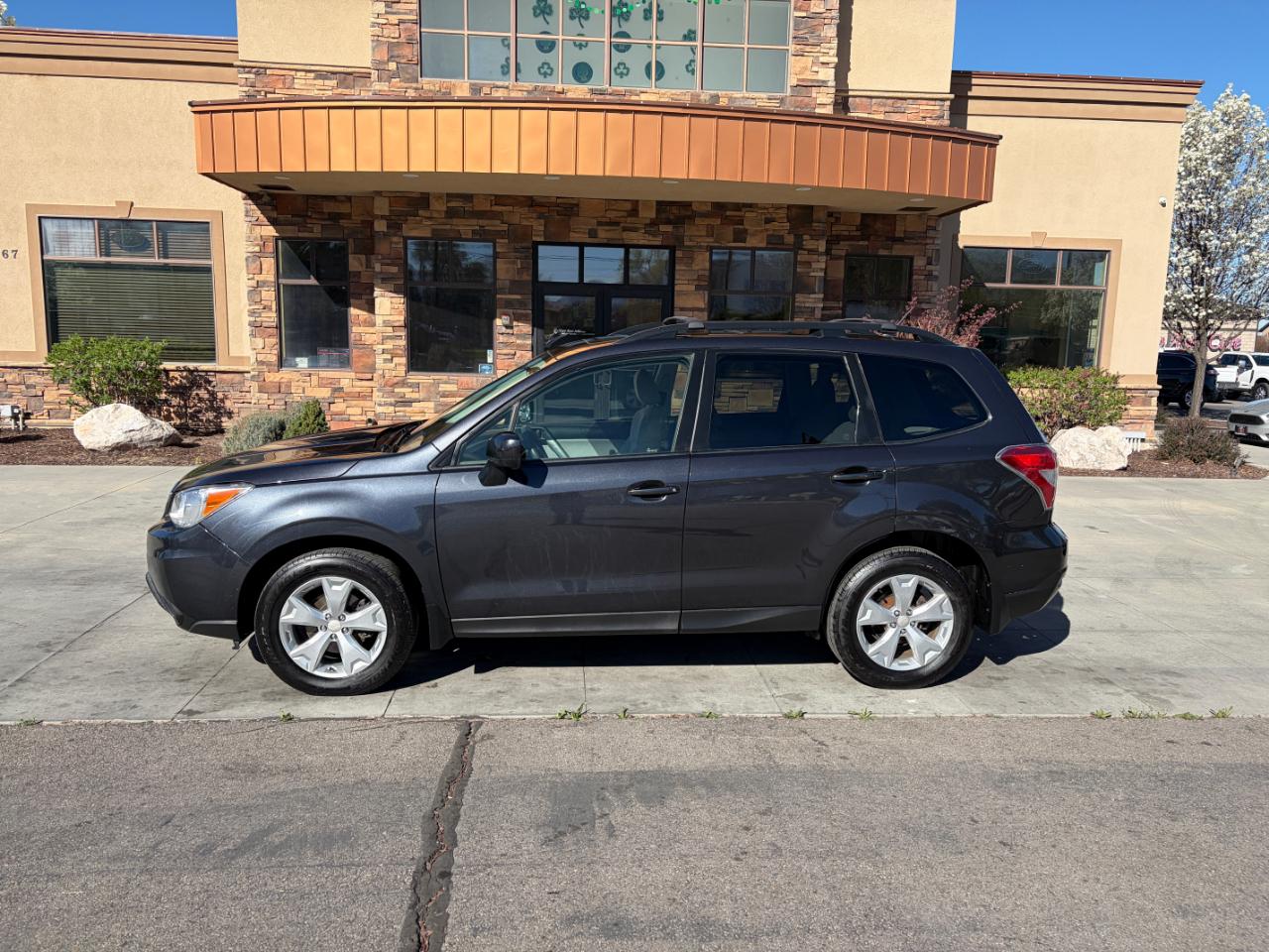 Subaru Forester 4dr CVT 2.5i Premium PZEV 2015