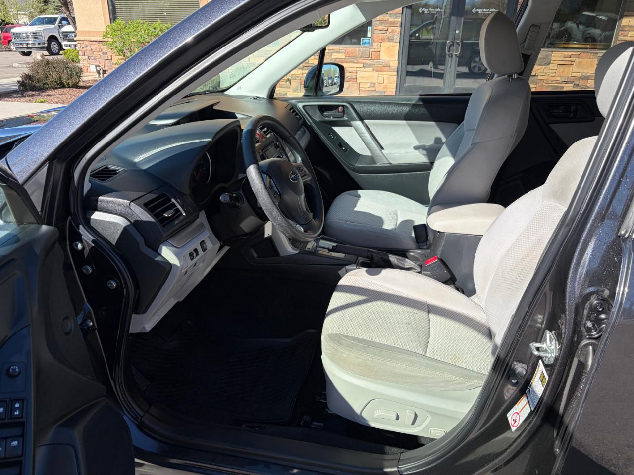 Subaru Forester 4dr CVT 2.5i Premium PZEV 2015