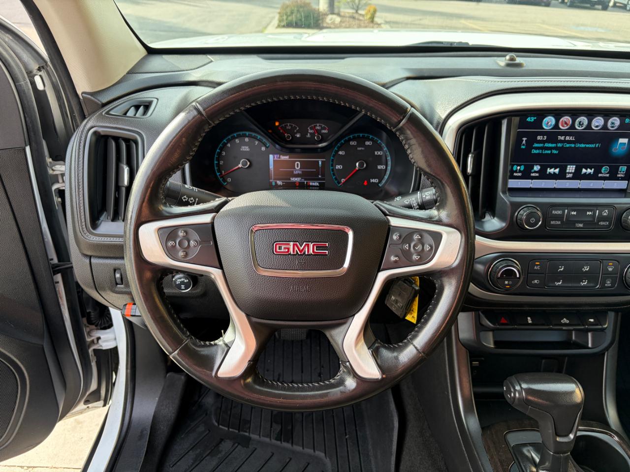 GMC Canyon 4WD Crew Cab 140.5" SLE 2018