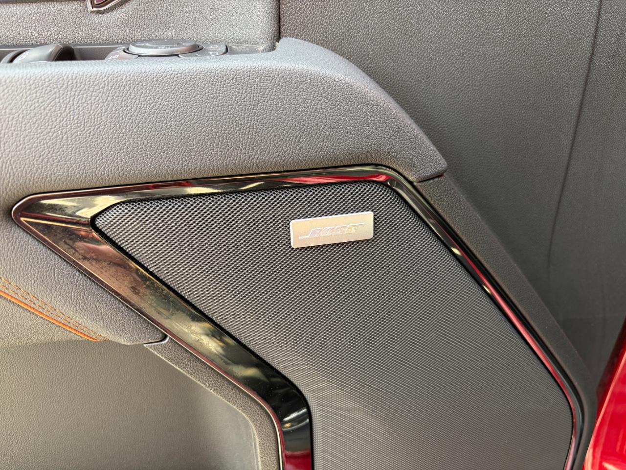 GMC Sierra 1500 4WD Crew Cab 147" AT4 2025