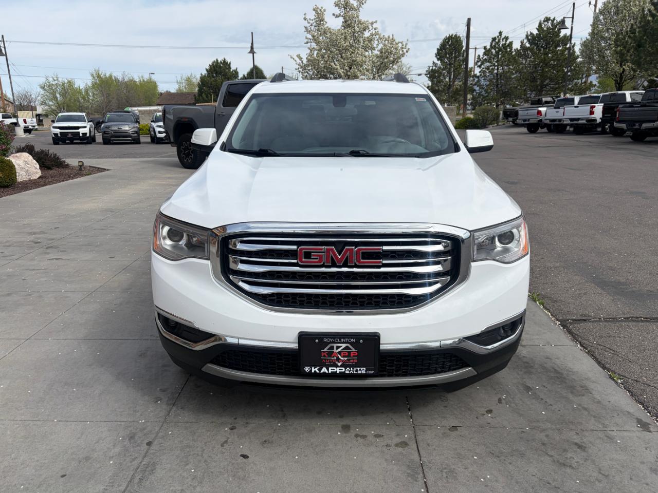 GMC Acadia AWD 4dr SLE w/SLE-2 2019