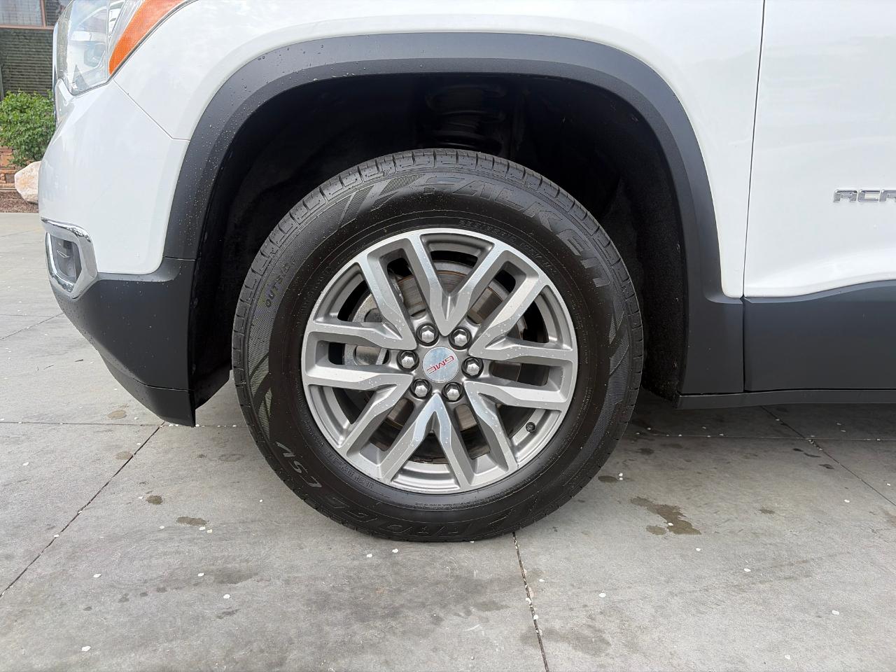 GMC Acadia AWD 4dr SLE w/SLE-2 2019