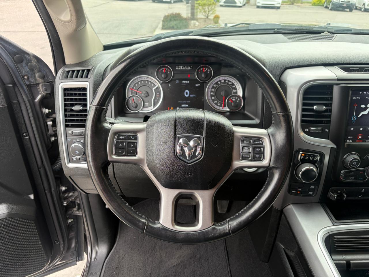 RAM 1500 Classic SLT 4x4 Crew Cab 6'4" Box 2021