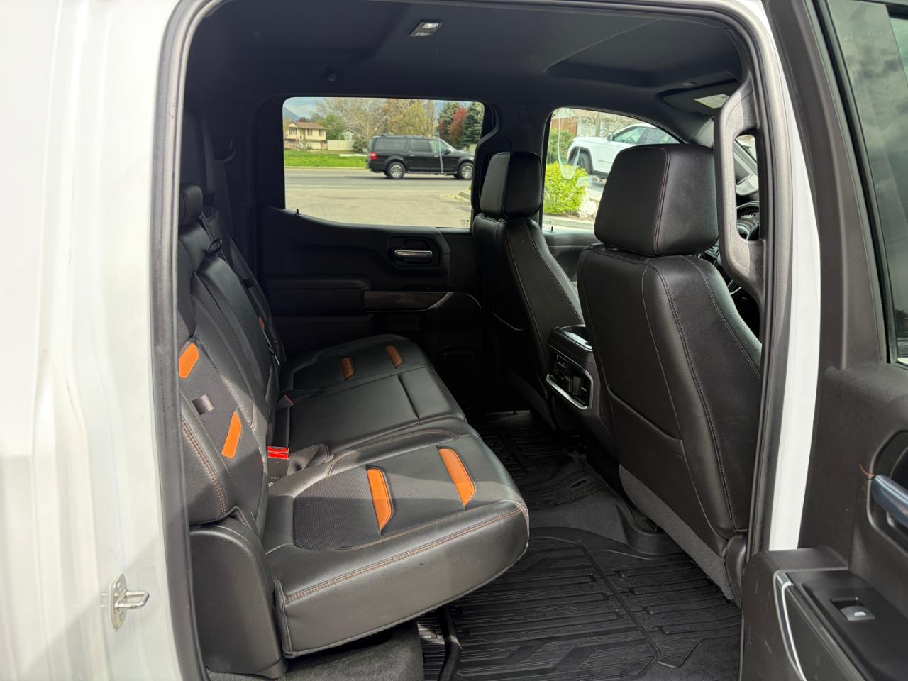 GMC Sierra 1500 4WD Crew Cab 157" AT4 2019