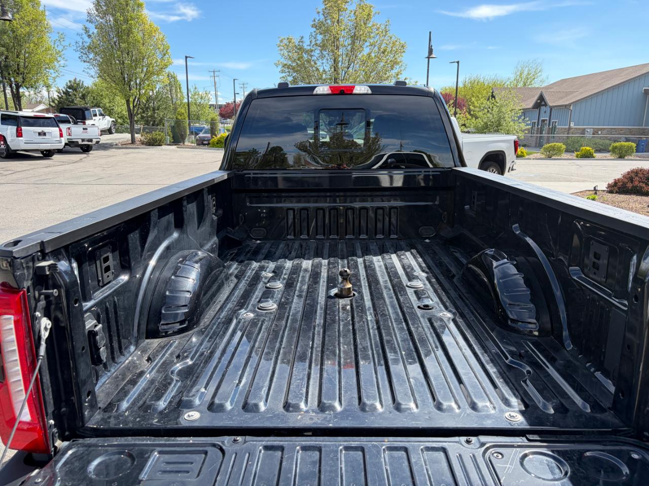 Ford Super Duty F-450 DRW King Ranch 4WD Crew Cab 8' Box 2025