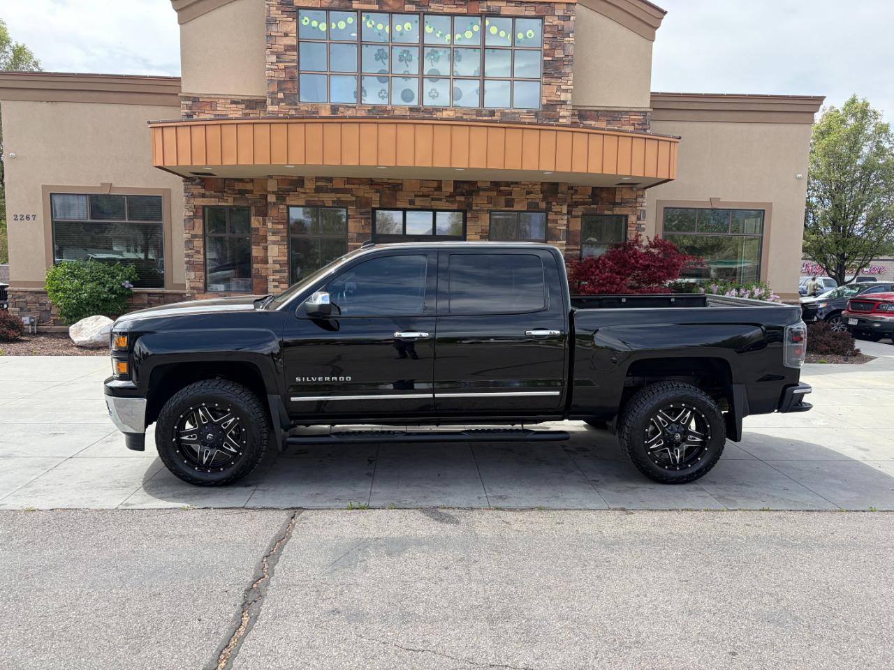 Chevrolet Silverado 1500 4WD Crew Cab 143.5" LTZ w/1LZ 2014