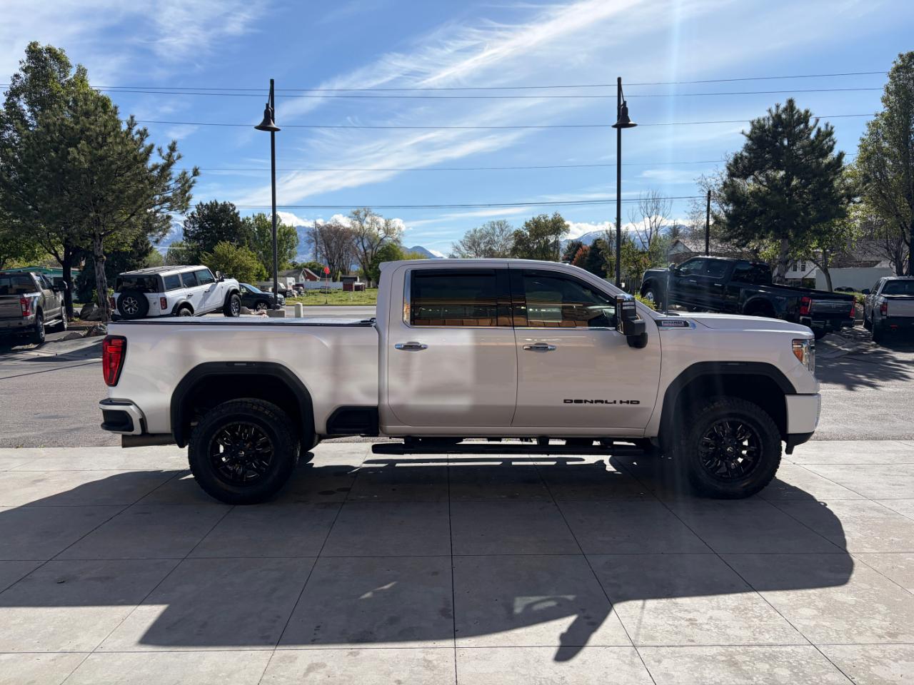 GMC Sierra 3500HD 4WD Crew Cab 159" Denali 2020