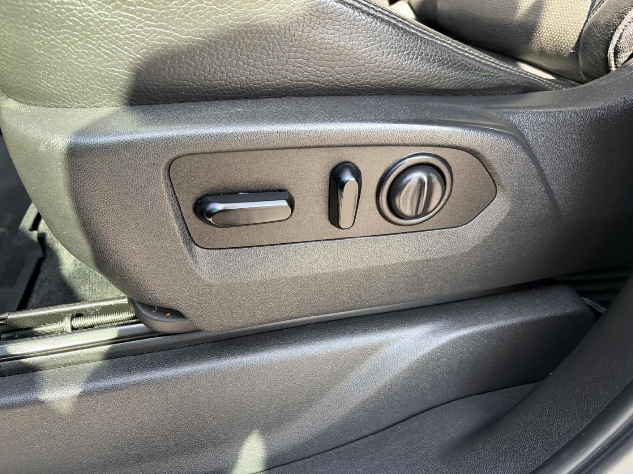 GMC Sierra 3500HD 4WD Crew Cab 159" Denali 2020