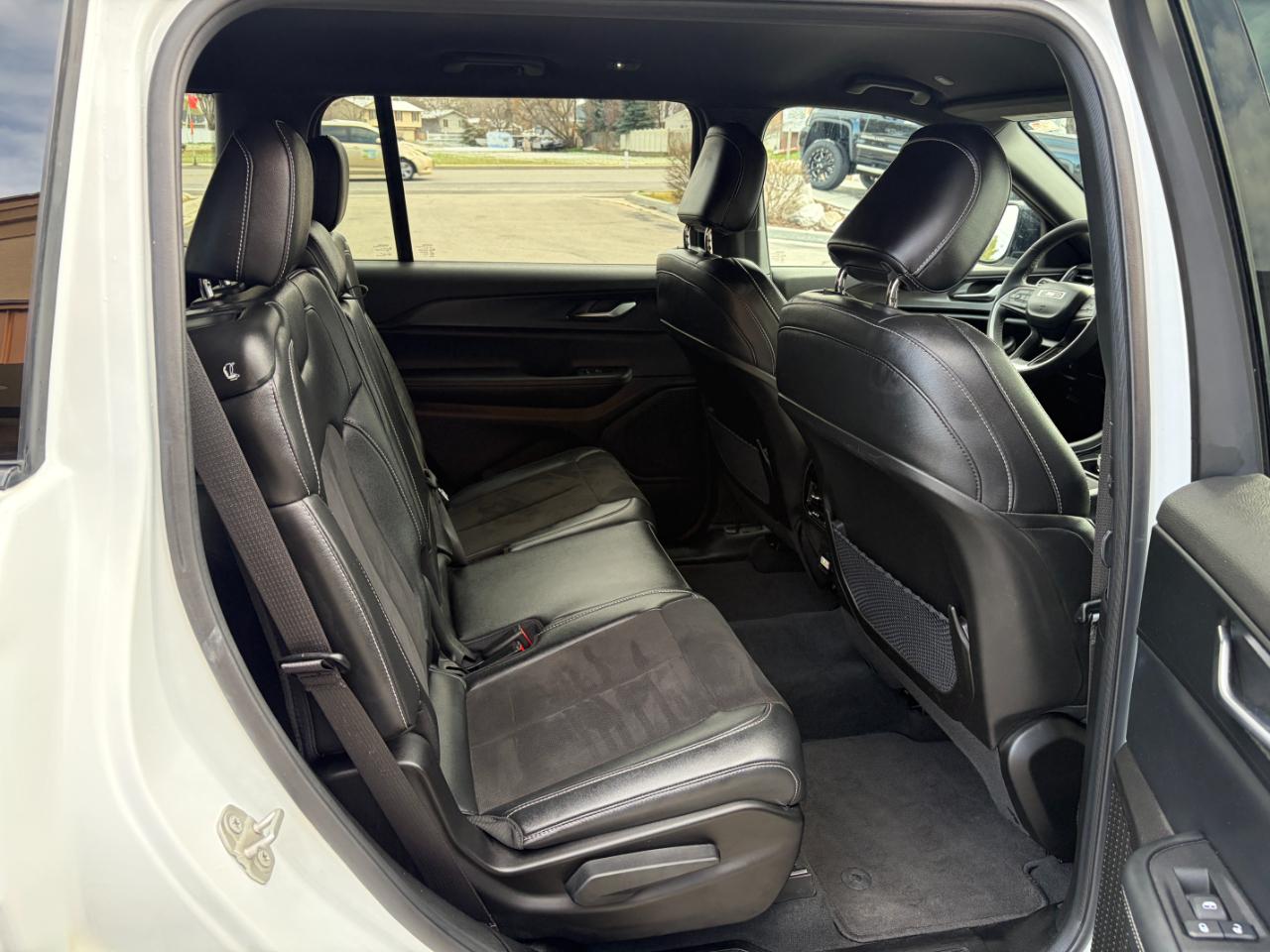 Jeep Grand Cherokee L Altitude 4x4 2024