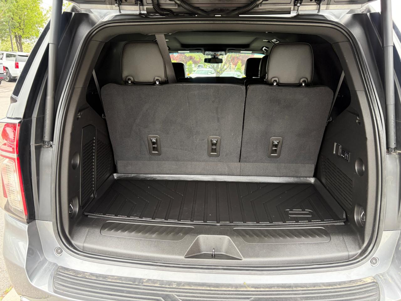 Chevrolet Tahoe 4WD 4dr LT 2021