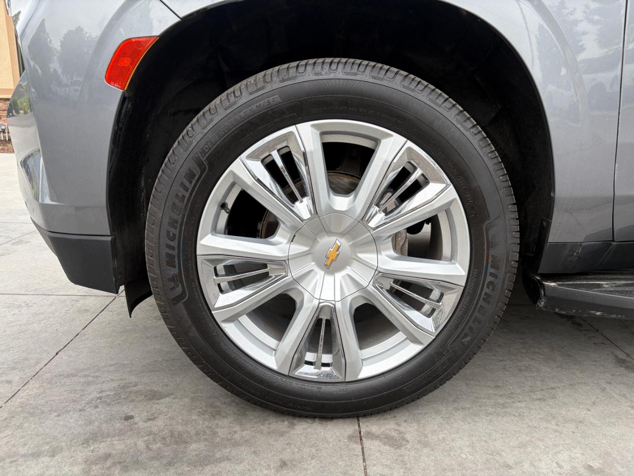 Chevrolet Tahoe 4WD 4dr LT 2021